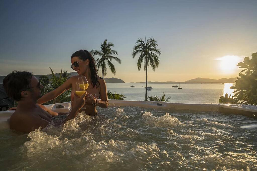 Villa Nirvana - Beachfront Tropical Chic 4Br Haven In Cape Panwa, Phuket Ban Ao Makham Exterior photo