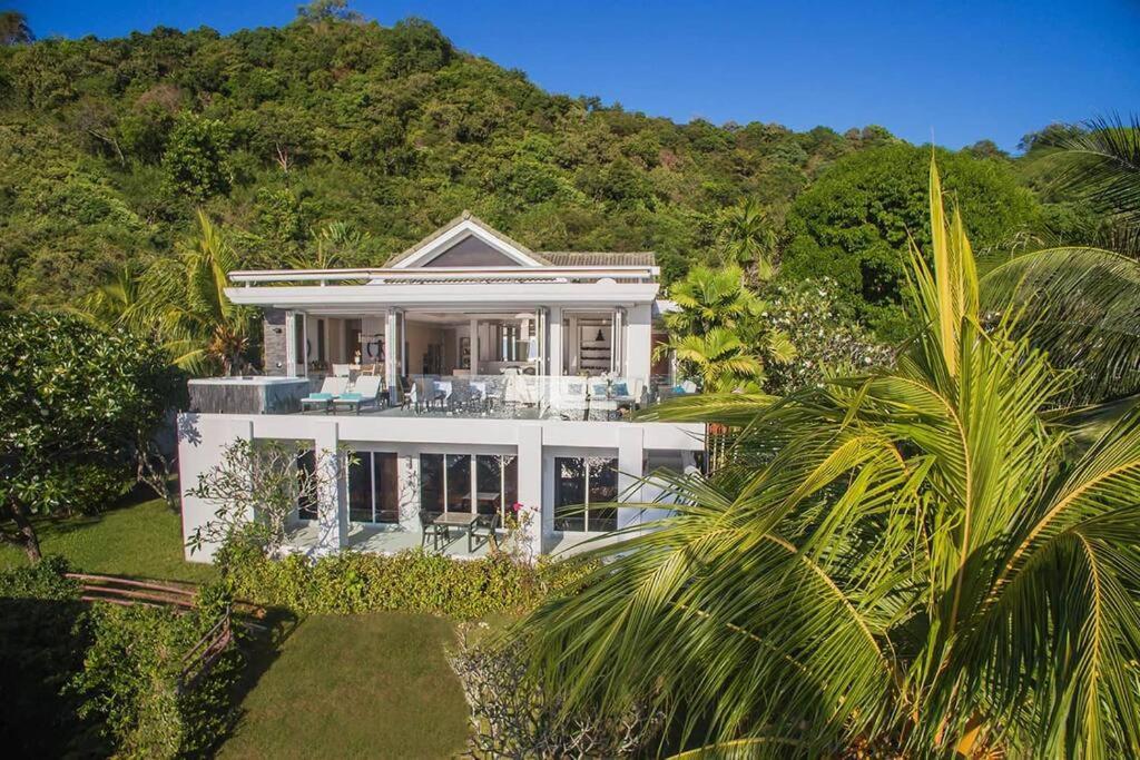 Villa Nirvana - Beachfront Tropical Chic 4Br Haven In Cape Panwa, Phuket Ban Ao Makham Exterior photo